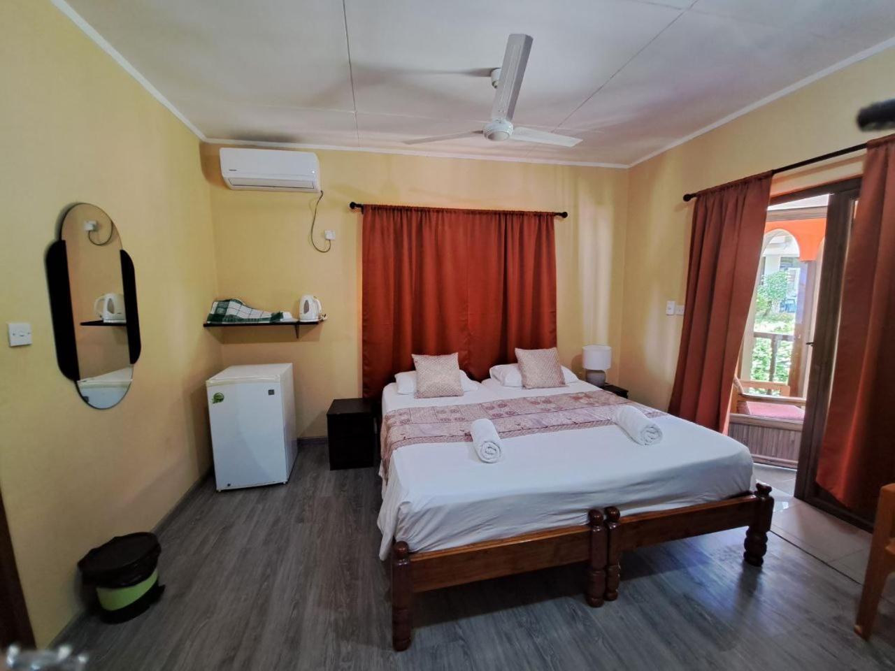 Georgina'S Cottage Beau Vallon  Εξωτερικό φωτογραφία