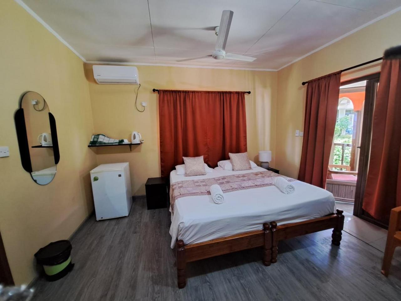Georgina'S Cottage Beau Vallon  Εξωτερικό φωτογραφία