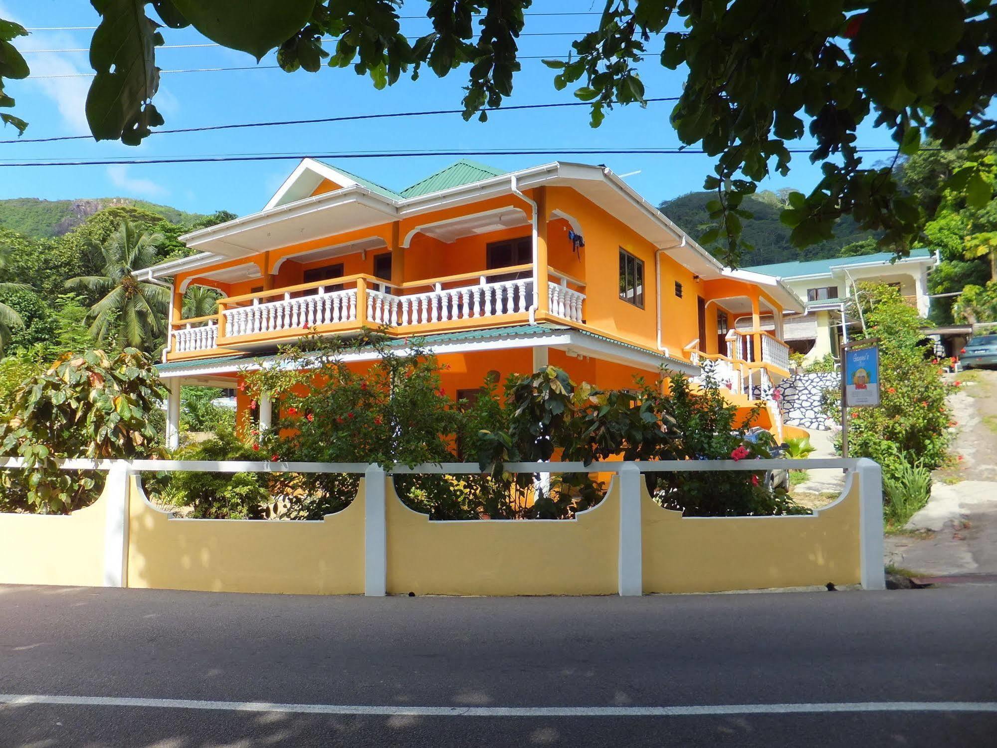 Georgina'S Cottage Beau Vallon  Εξωτερικό φωτογραφία